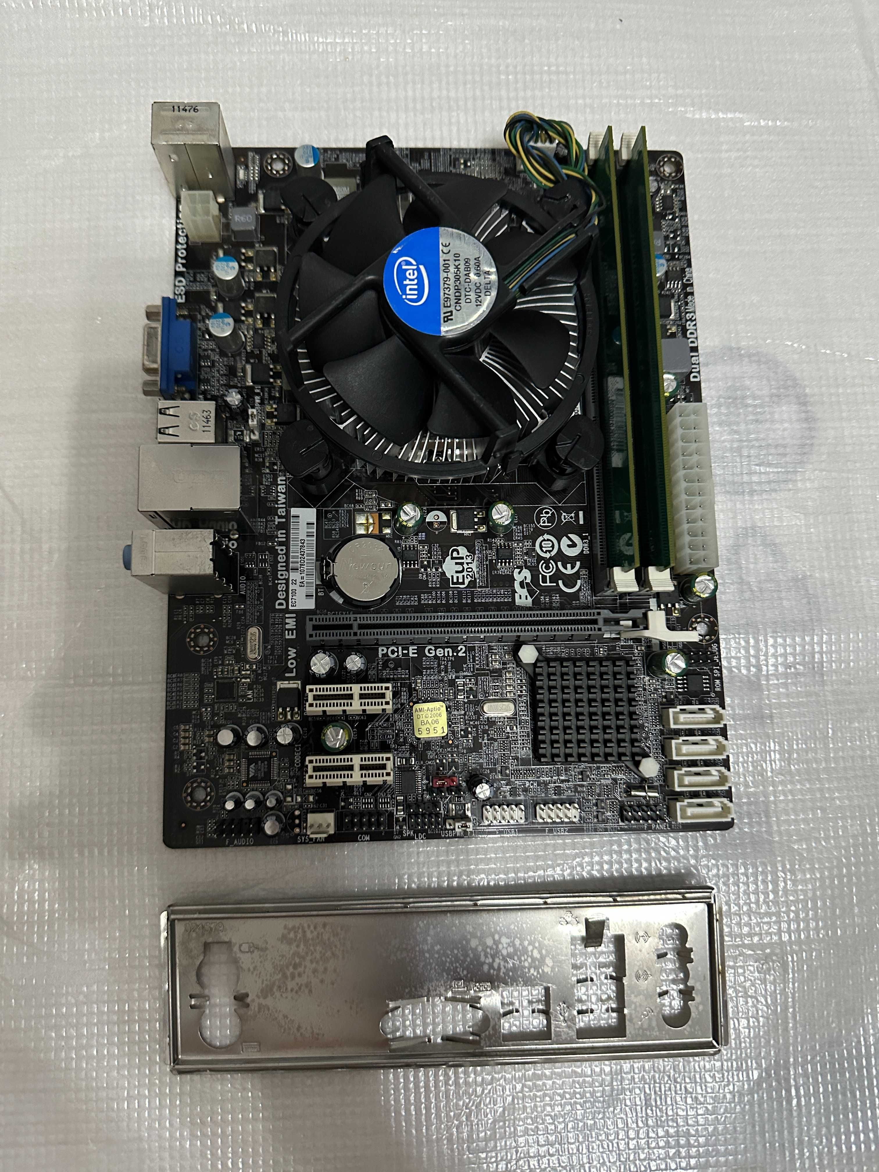 Материнская плата ECS i3-2120 DDR3 4Gb + кулер
