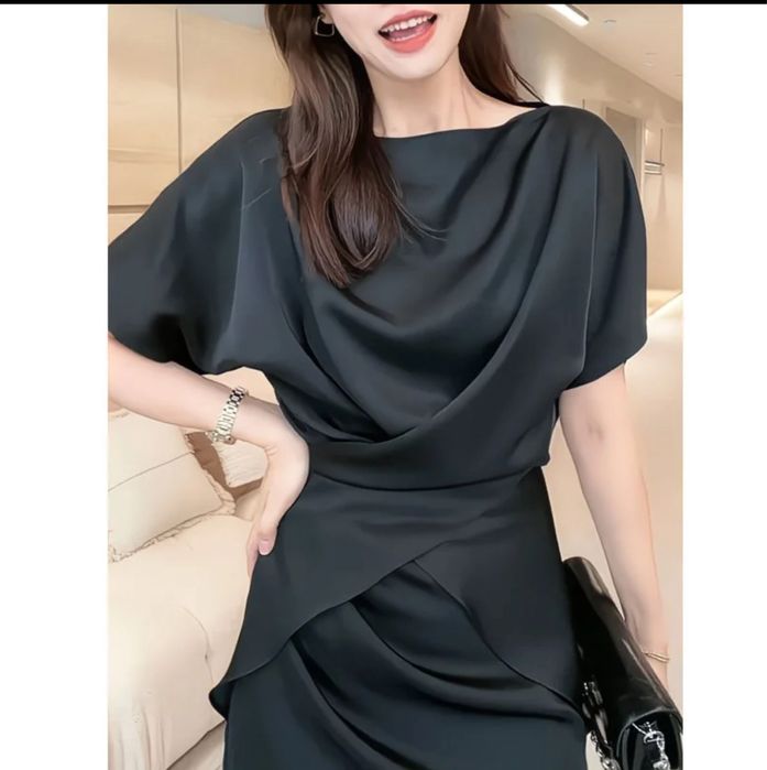 блузка атлас новая