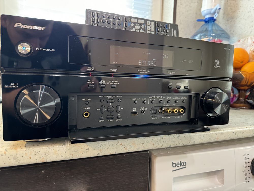 Pioneer VSX-LX70 ресивър