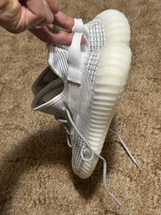 Adidas Yeezy adidasi