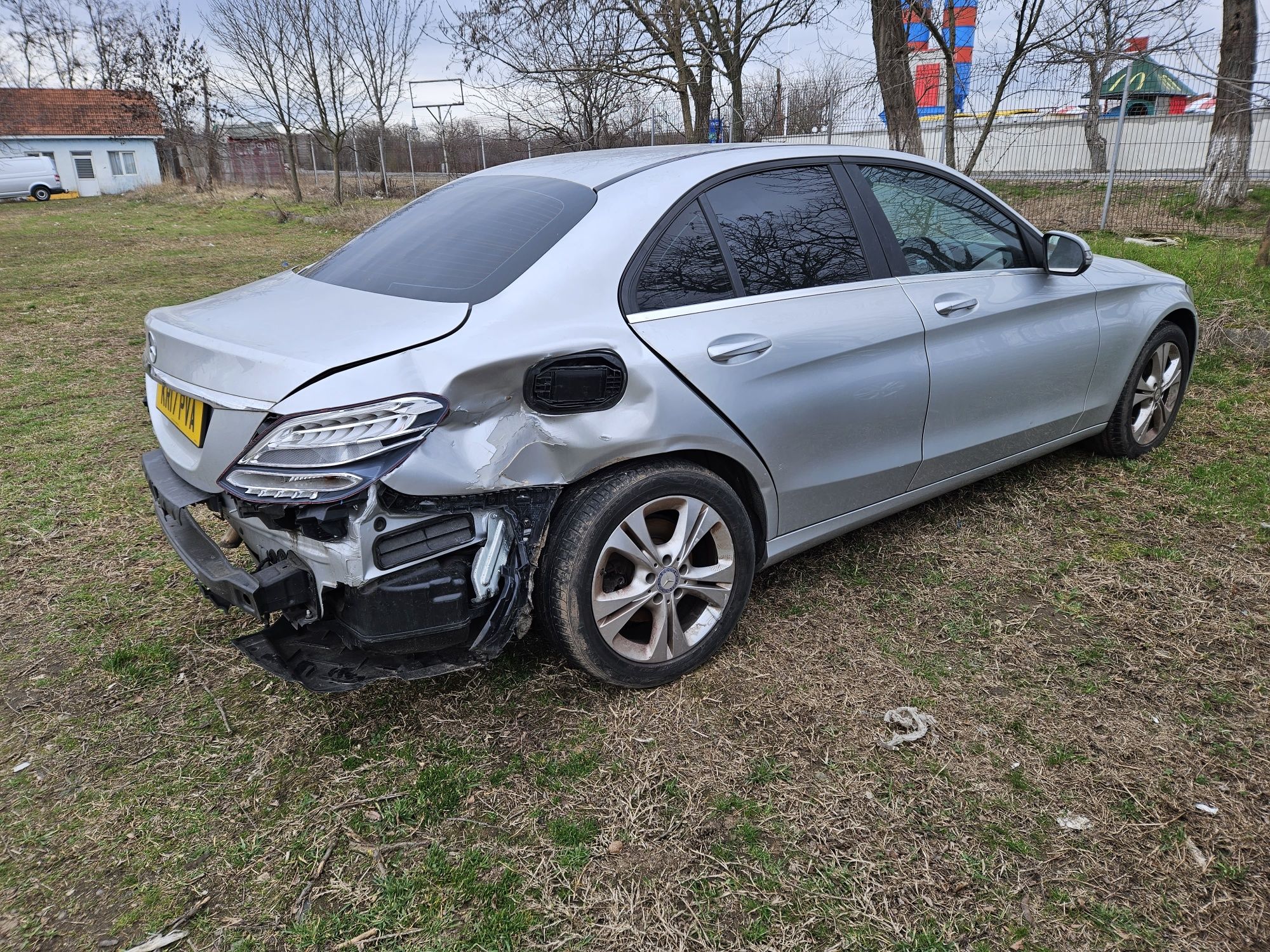 Mercedes c220 170cp automat an 2017 euro 6 vând intreg sau dezmembrez