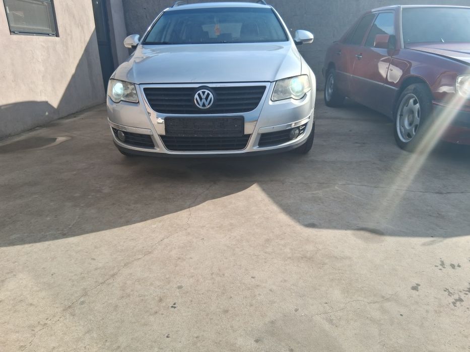 Vând passat b6 1.6 /BENZINA Automat DSG