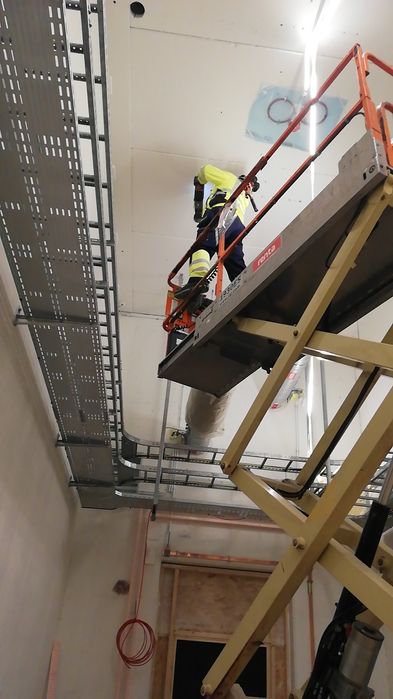 Electrician autorizat