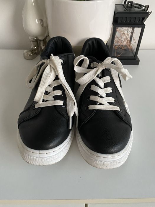 Кожени гуменки 37 ми номер *.