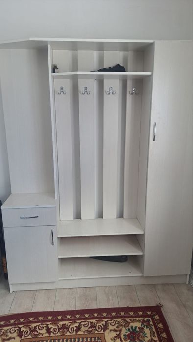 продам  Прихожую