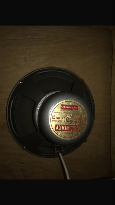 Boxe Goodmans Axiom 300