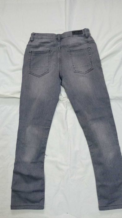 Pantaloni (blugi) dama