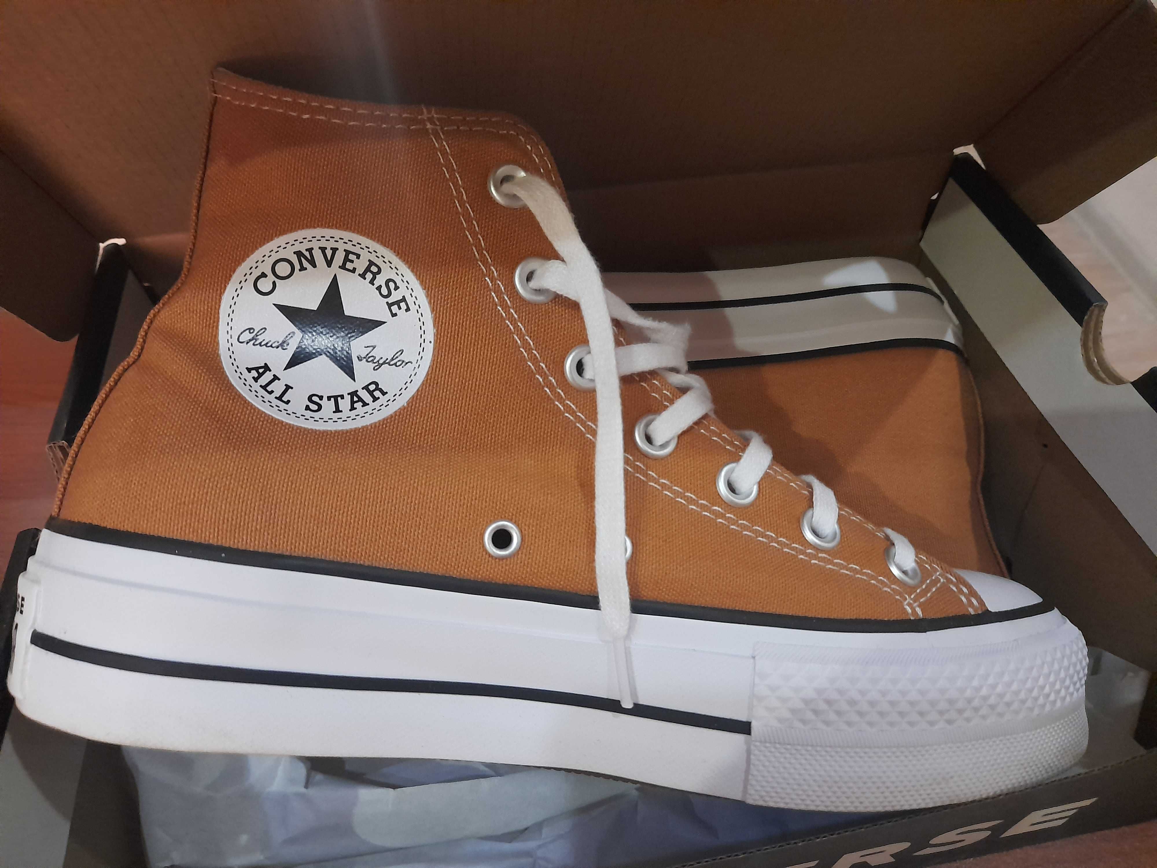 Lotto маратонки и кецове converse