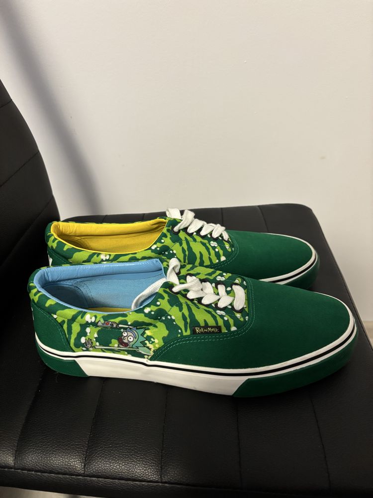 Vand tenisi Rick & Morty
