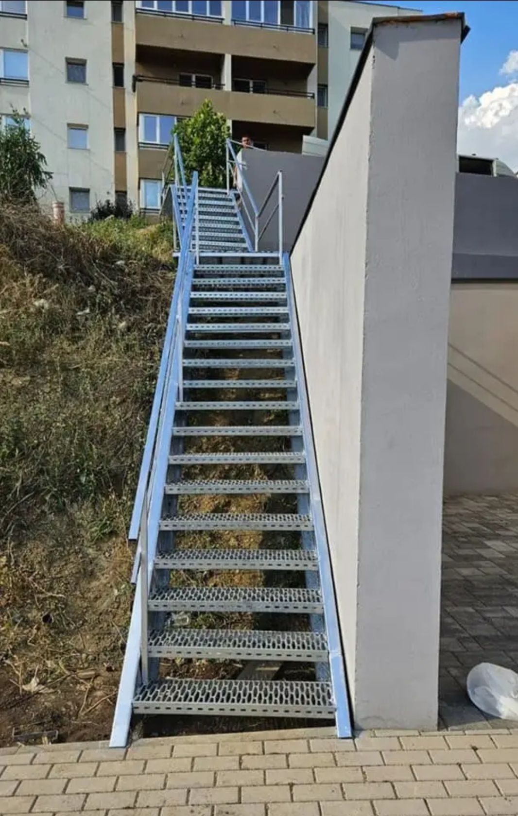 Scări metalice zincate facem