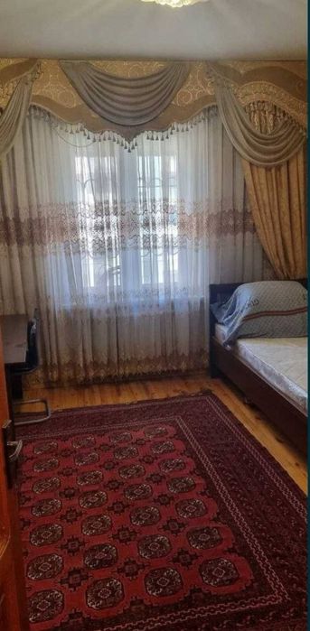 Срочно Продаётся Кушбеги 4/4/9 с мебелью техникой ремонт средний !