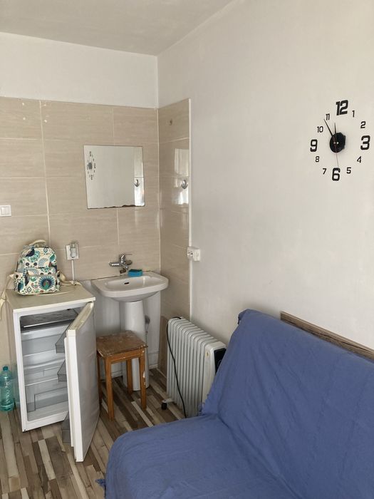 Inchiriez garsoniera