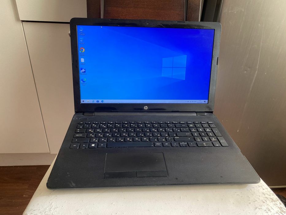 Шустрый НР intel core i3-6/2 видеокарты/ОЗУ 8 ГБ DDR4/SSD256
