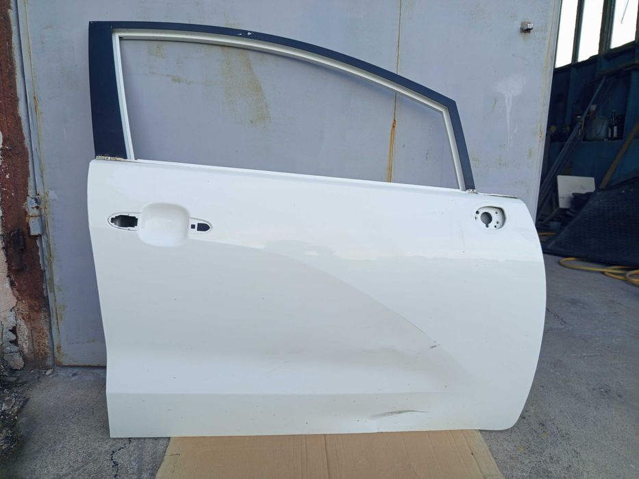 Предна дясна врата Kia Rio 2016