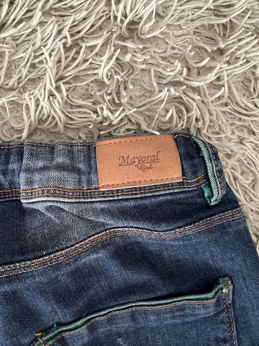 Дънки за жена. Дънки за момиче. Тинейджър.