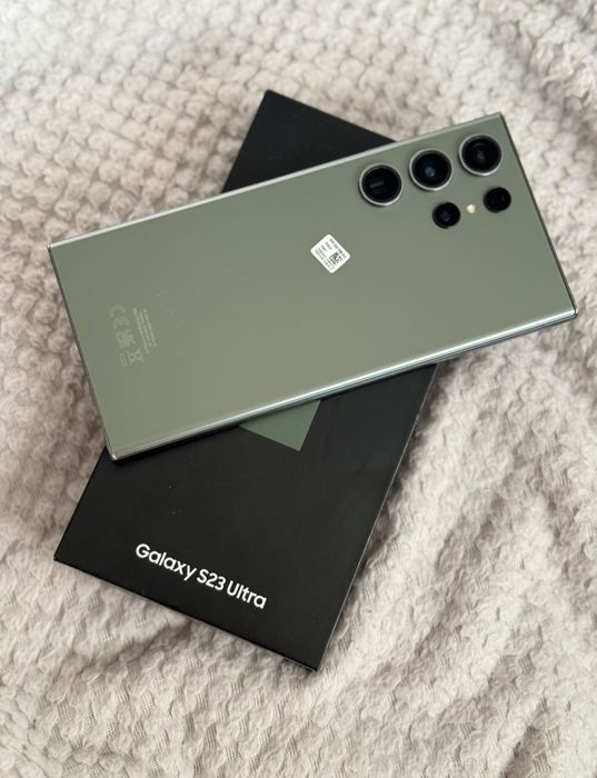 Vand Samsun S23 ultra