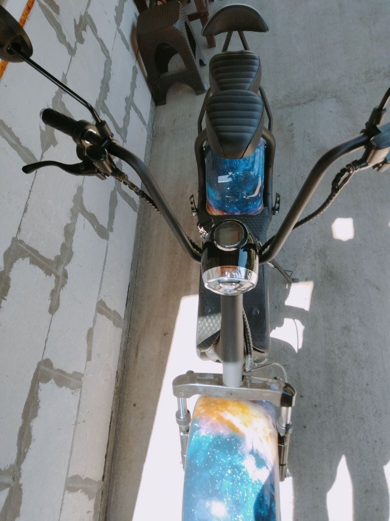 Vând scuter electric