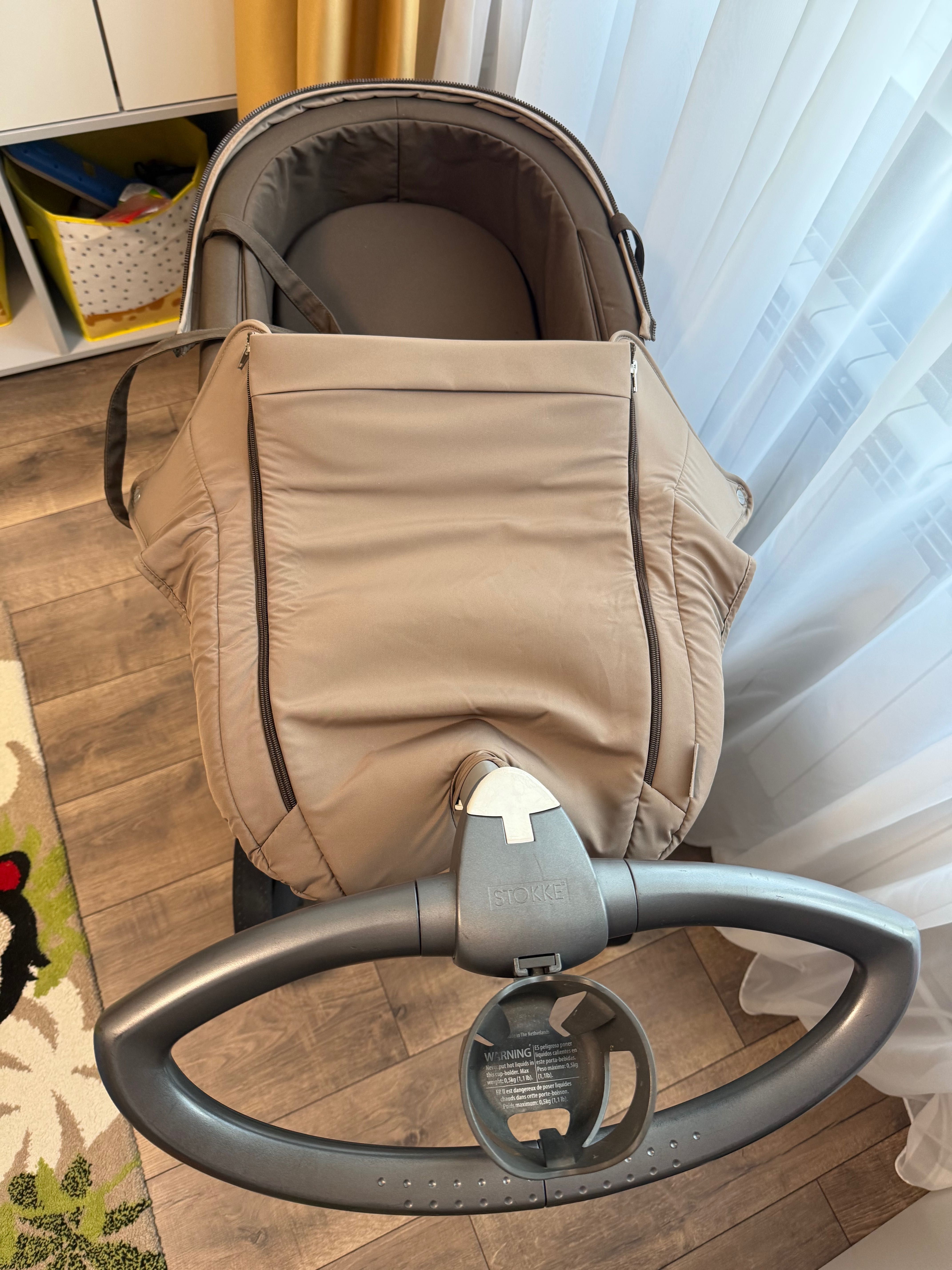 Продавам количка Stokke Xplory V4