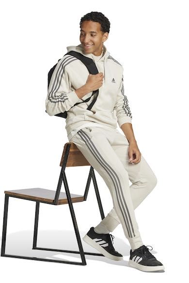 Нов оригинален мъжки екип adidas