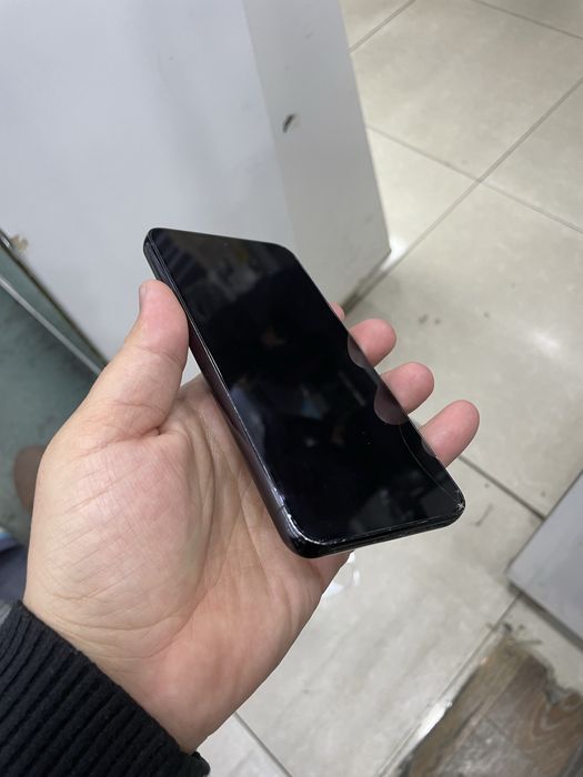 Samsung s23 8/128 gb