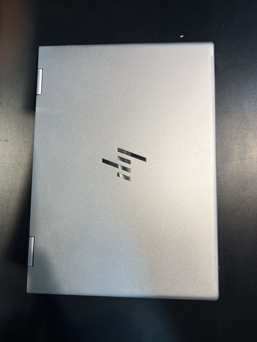 hp envy x360 2-in-1  core i7   8/512