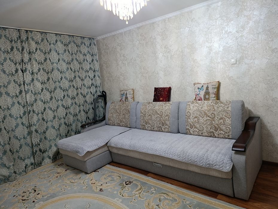 Продам диван за 80 тысяч тг