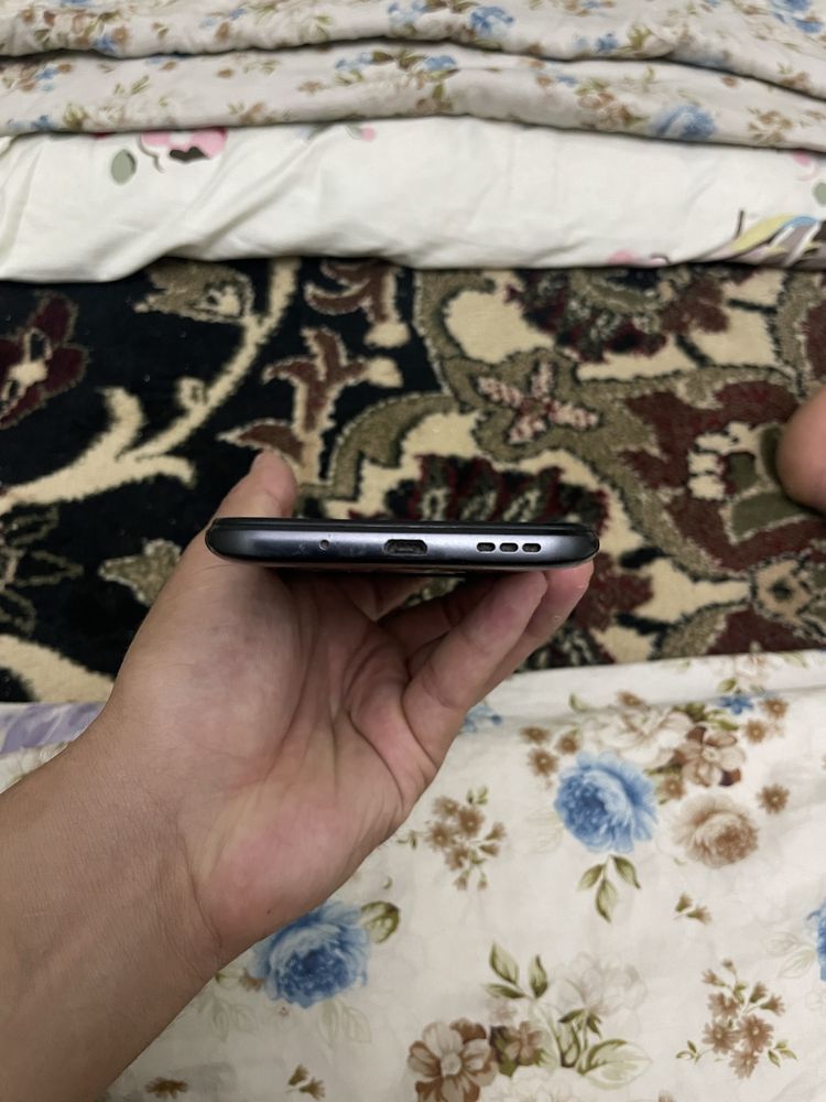 Redmi 10 A ishlashi zor muomma yóq