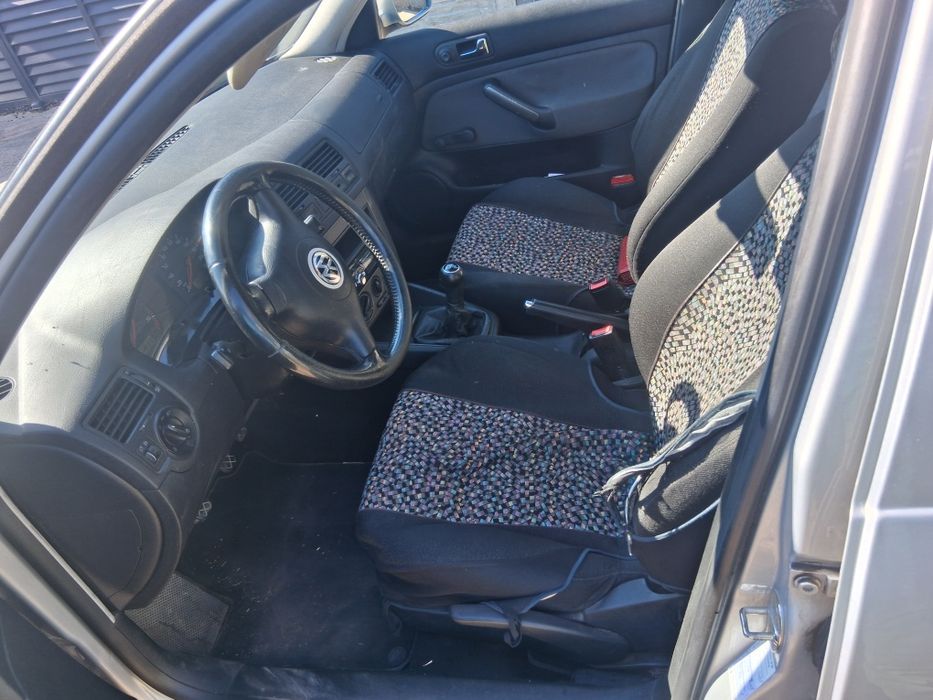 Volkswagen bora 1,9 tdi AGR sau ALH