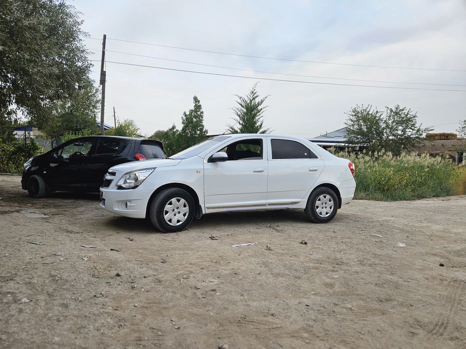 Shevrolet  Cobalt 2015