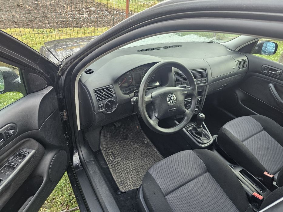 Golf 4 1.6cc benzina 2003 euro 4