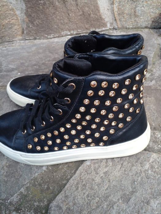 Мъжки черни боти  Zara