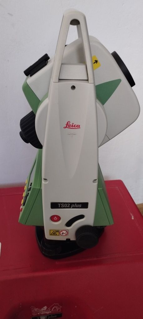 Продается тахеометр Leica TS02 plus R500 5" 2015 год