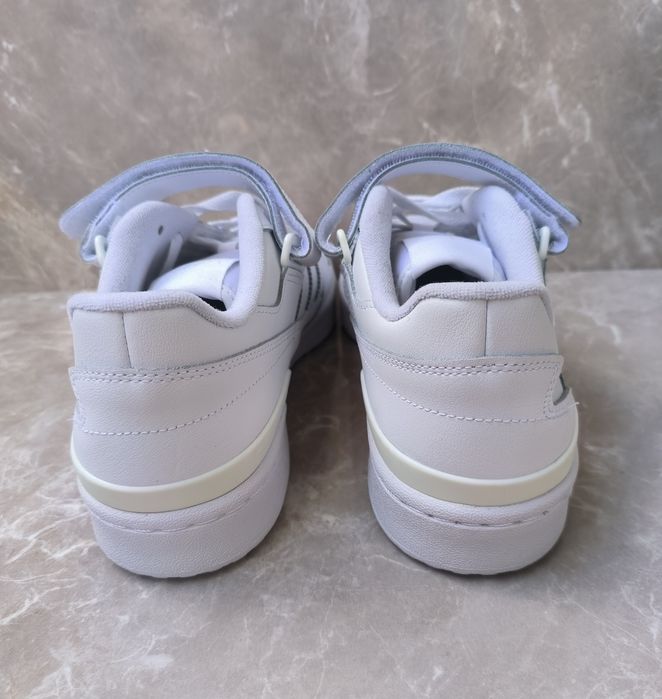 Мъжки маратонки Adidas 42 номер