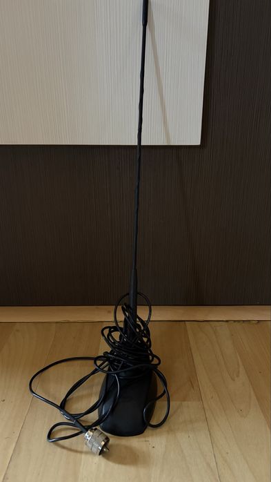 Antena statie auto