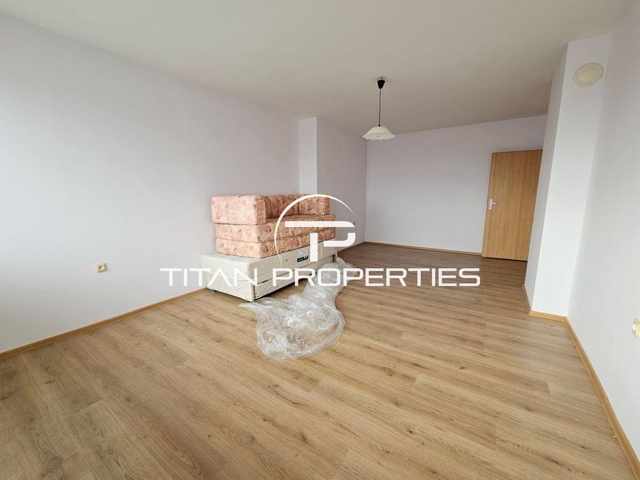 Продава се Двустаен апартамент в Варна, Бриз - 95 кв.м за 1002 €/кв.м - Снимка #4