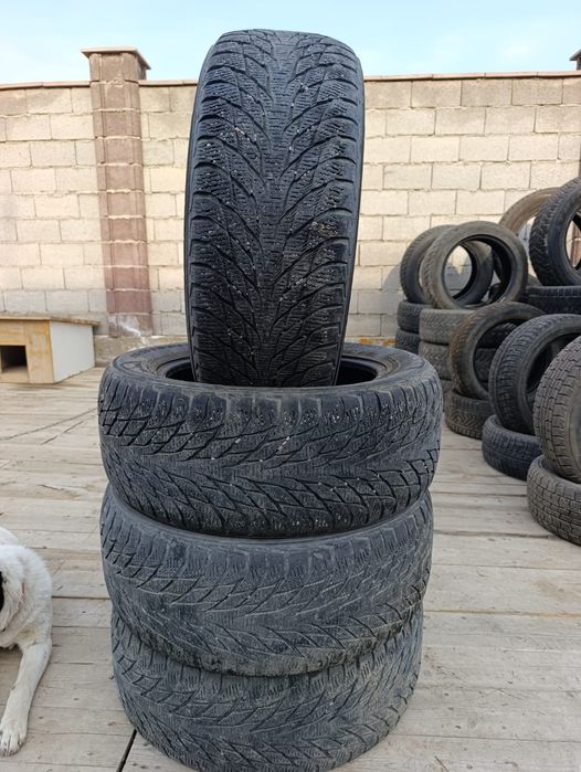 Продам резину 16 размер