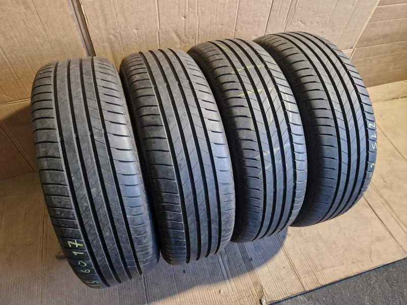 4 Bridgestone R17 215/60
летни гуми DOT4321