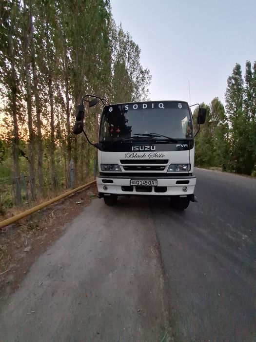 Isuzu 10tonnalik  Yili 2019 yurgani 540000