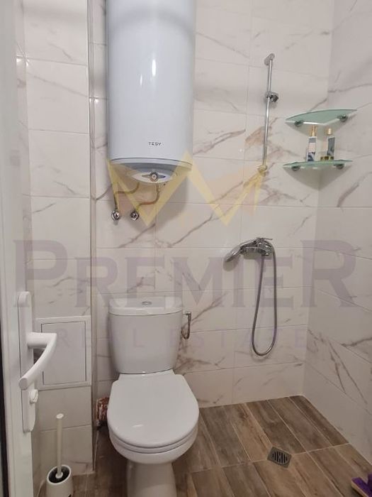 Дава се под наем Двустаен апартамент в Варна, Бриз - 70 кв.м за 612 € - Снимка #8