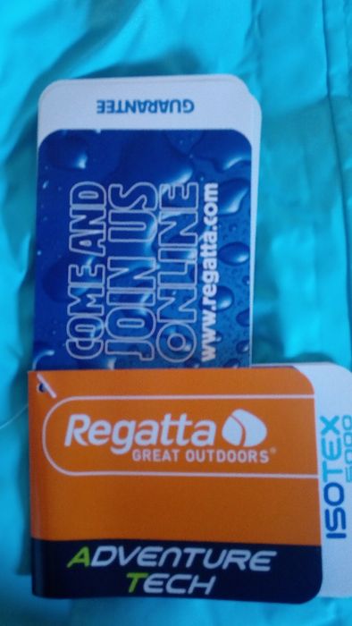 Ново дамско яке Regatta Aqua Blue Waterproof 49.90 лв, размер  S