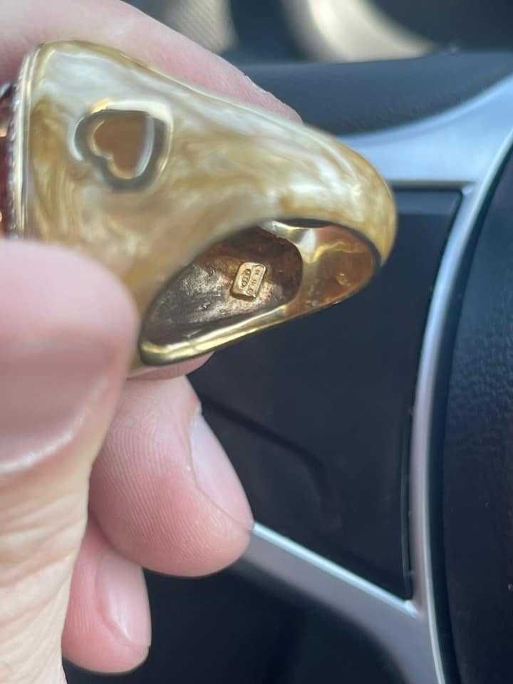 Superb inel exotic si minunat