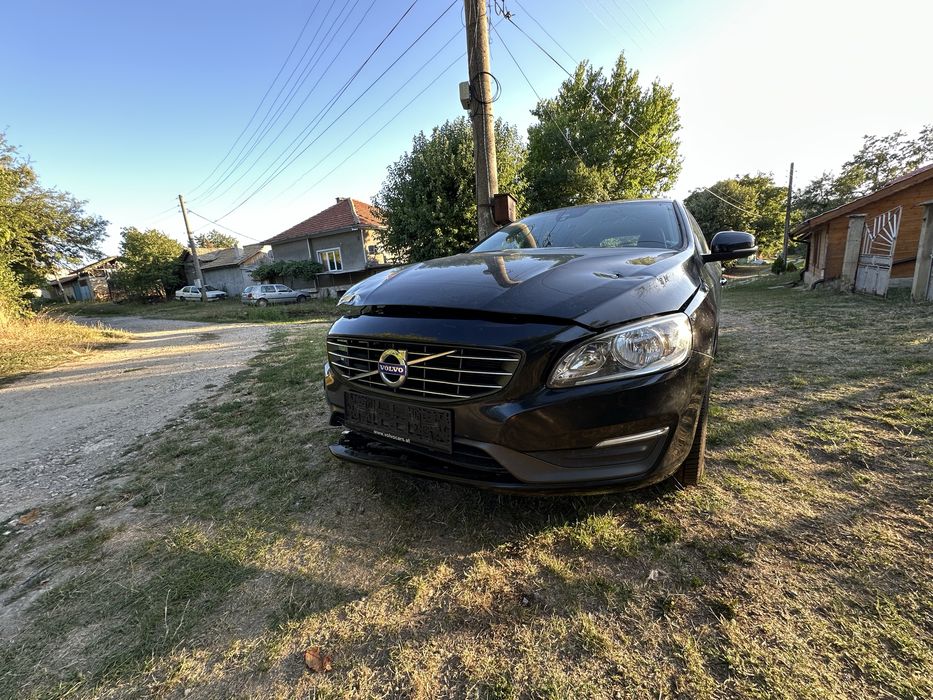 Volvo V60 D3 2.0 136 НА ЧАСТИ
