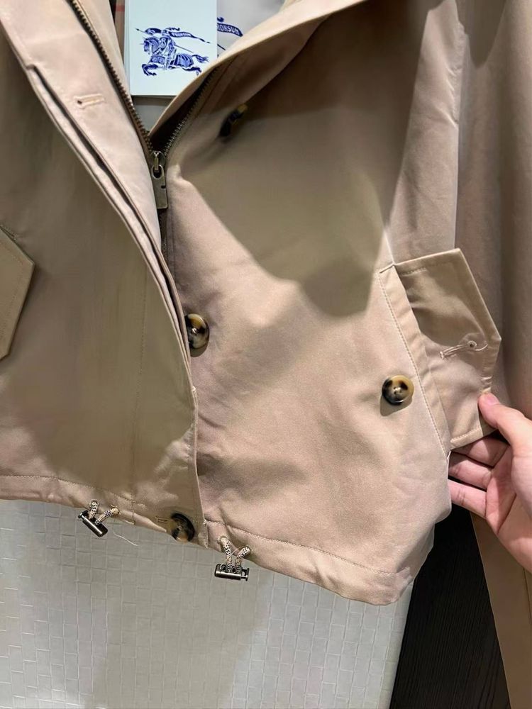 Яке burberry, Alessa, Djofra, Nicole Collection