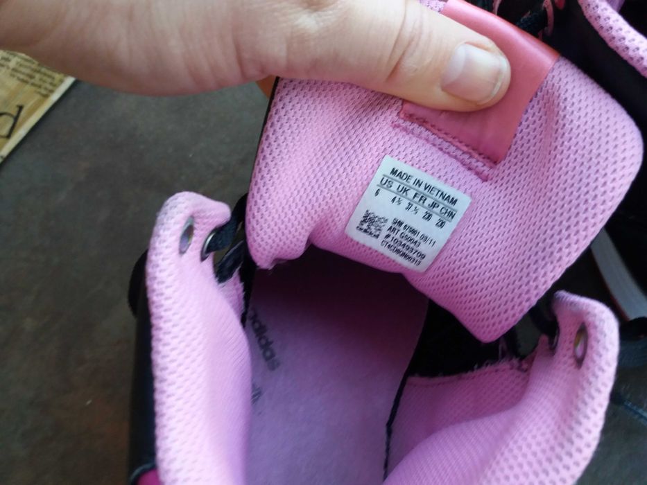 №37,5 Adidas-кожени маратонки,кецове,спортни обувки