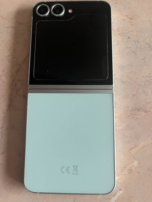 Самаунг флип 6/ samsung flip 6