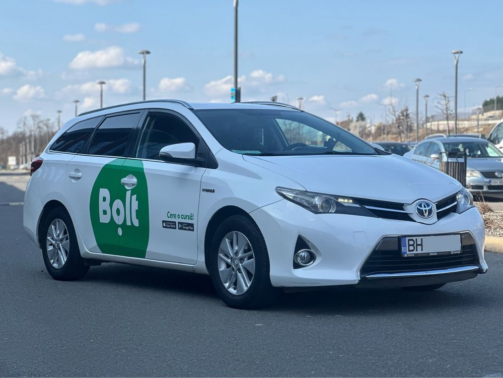 Toyota Auris 1.8 hybrid+GPL nou 2014/12 colant BOLT