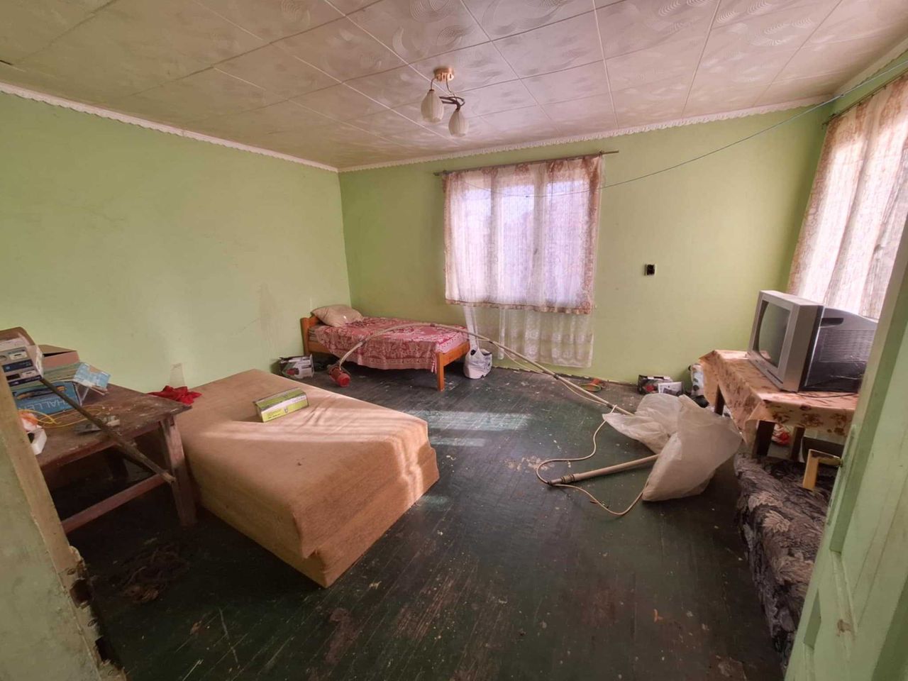 Продава се Къща в с. Градец, Област Видин - 120 кв.м за 213 €/кв.м - Снимка #14