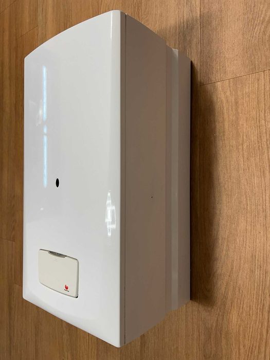 Vand centrala termica pe gaz Saunier Duval functionala si completa