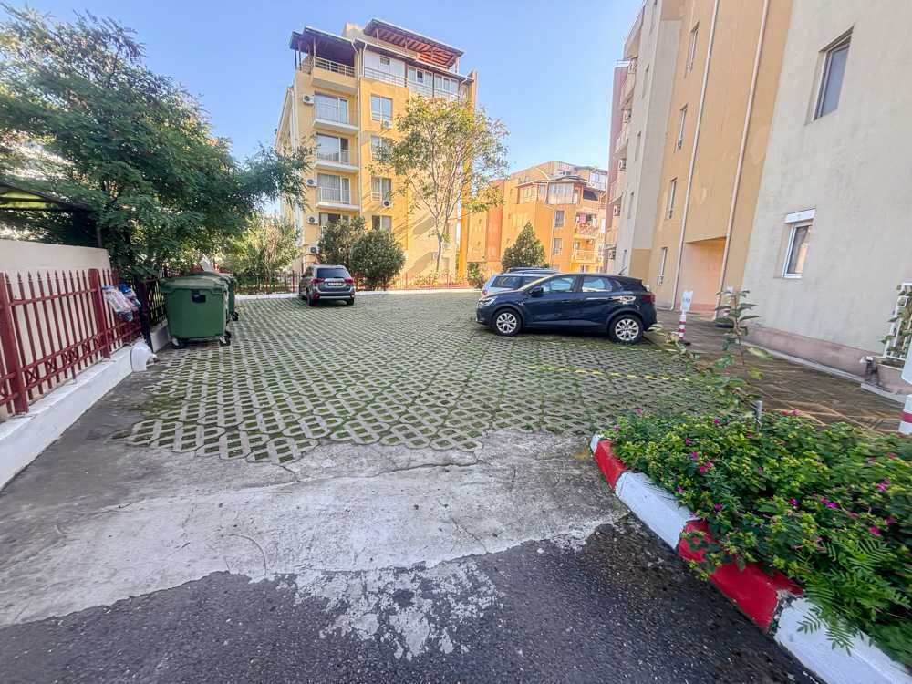 Продава се Двустаен апартамент в к.к. Слънчев бряг - 73 кв.м за 850 €/кв.м - Снимка #22