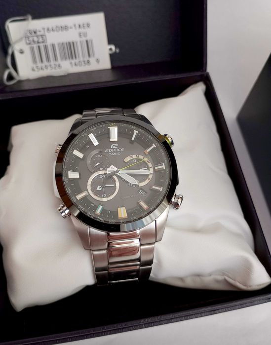 Vand ceas Casio Edifice EQW-T640DB-1AER